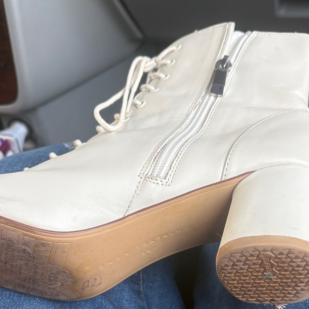 Zara Off-White Lace-Up Block Heel Ankle Boots